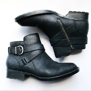 BORN Trinculo Booties Black Distressed 9 Boots